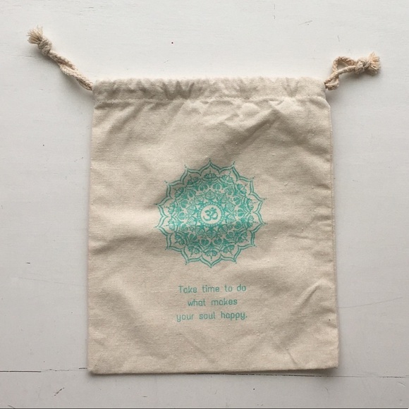 Mandala Pouch - Picture 2 of 5